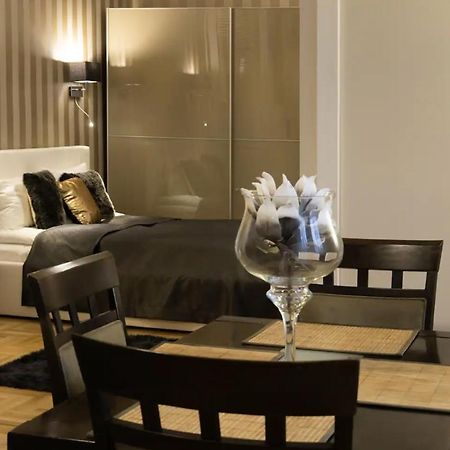 Premium Apartment By Hi5 - Lendvay Palace 부다페스트 외부 사진
