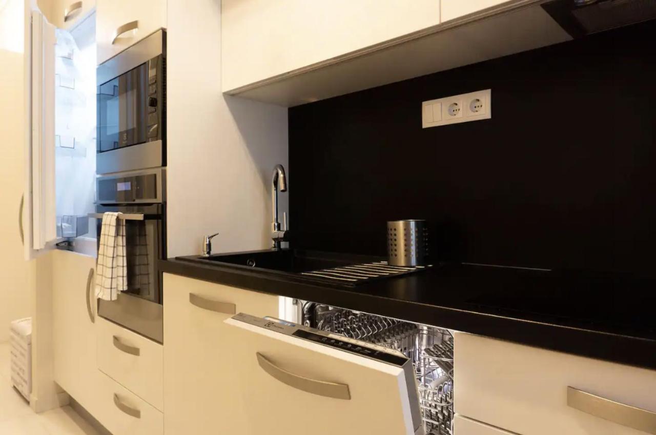 Premium Apartment By Hi5 - Lendvay Palace 부다페스트 외부 사진