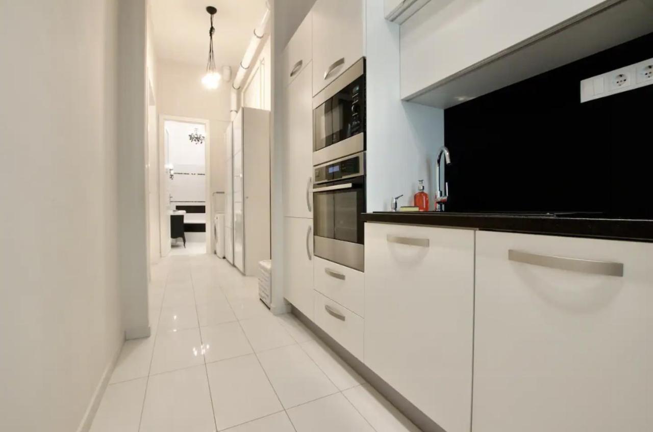 Premium Apartment By Hi5 - Lendvay Palace 부다페스트 외부 사진